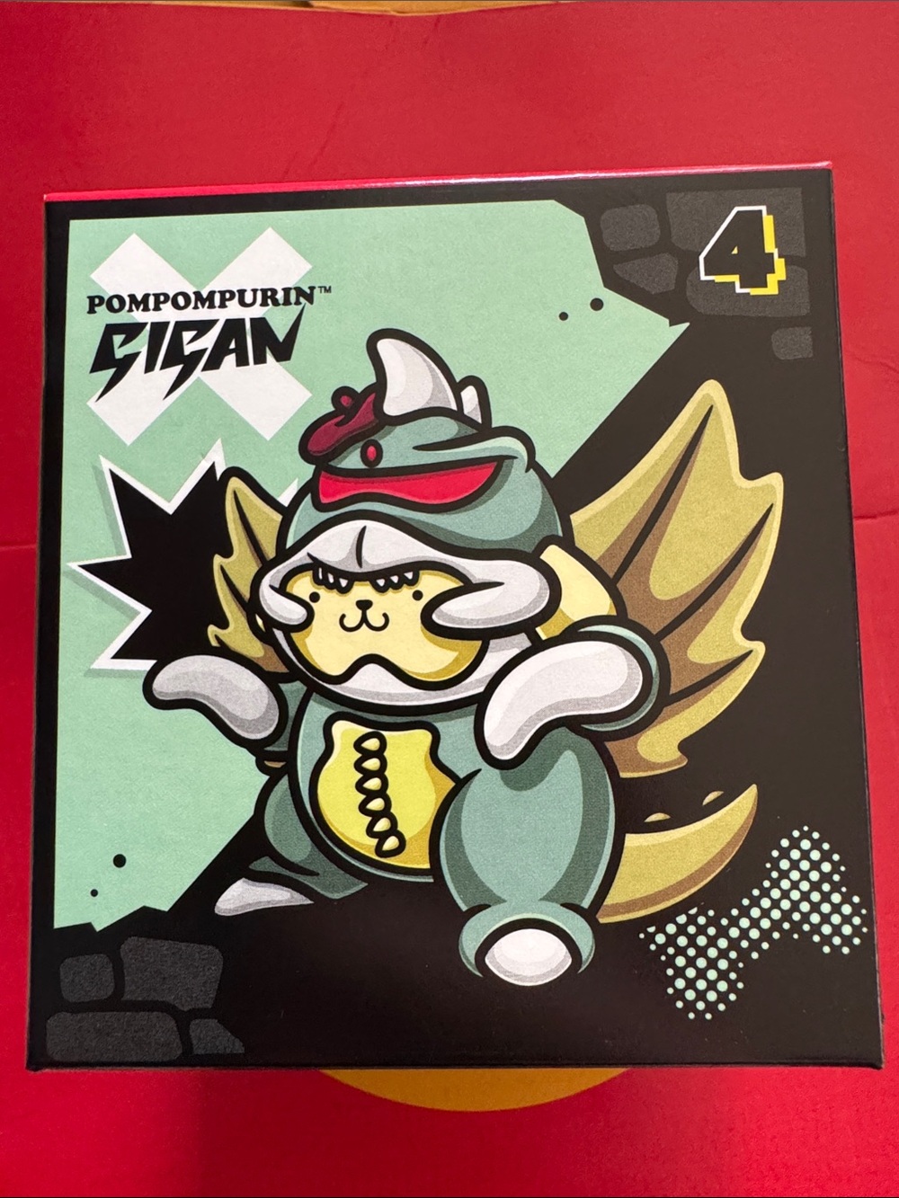 Pompompurin x GIGAN Figure